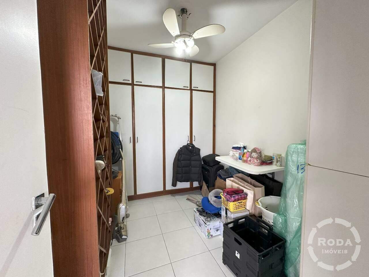 Cobertura à venda no Ponta da Praia: 