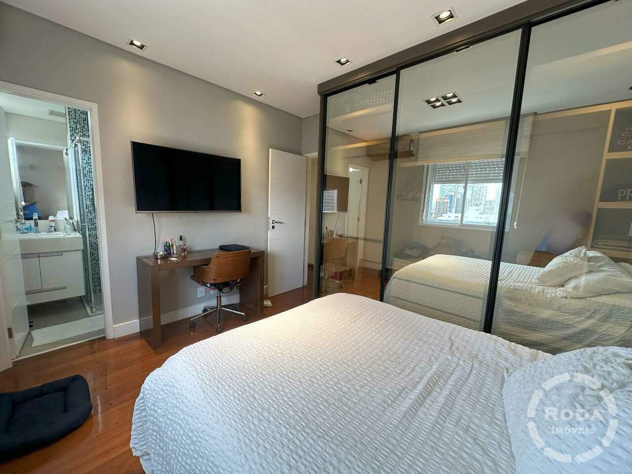 Cobertura à venda no Ponta da Praia: 