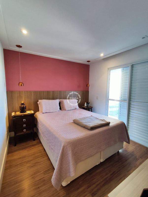 Apartamento à venda no Ponta da Praia: 