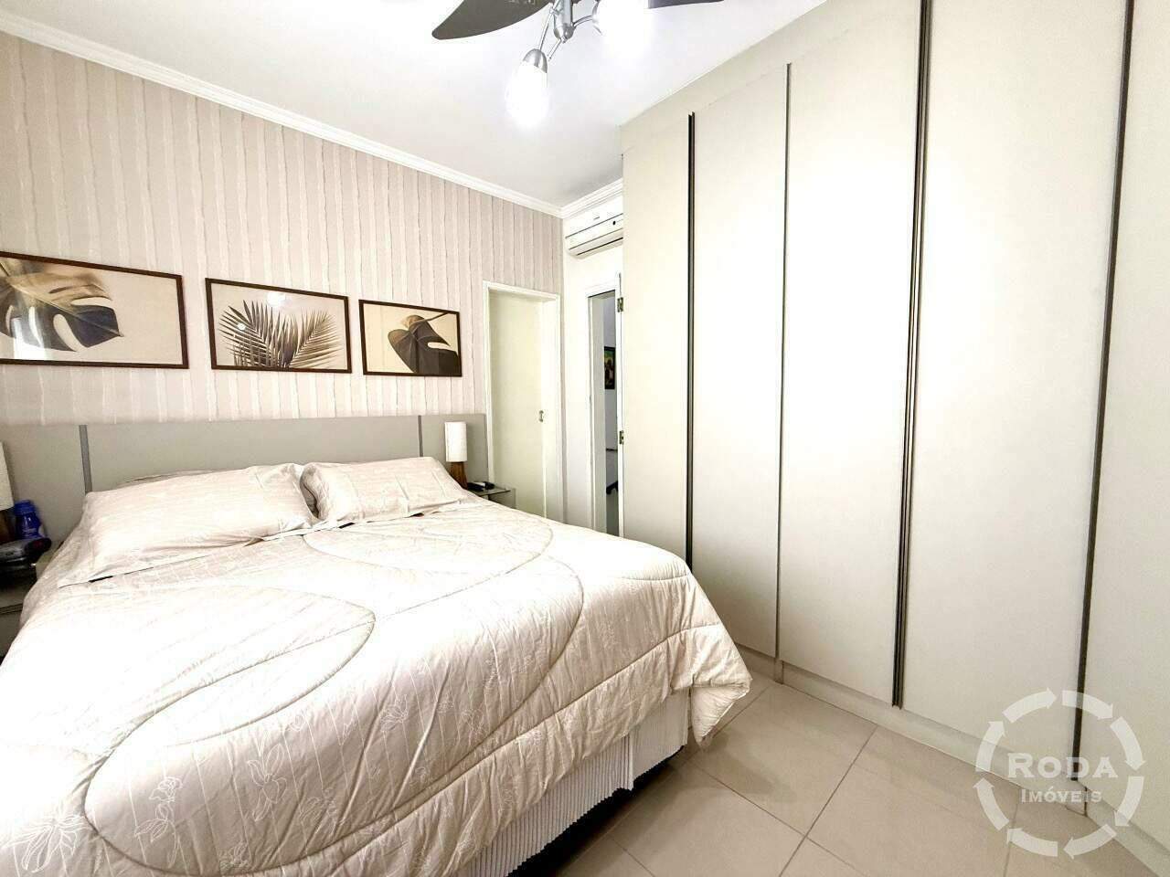 Casa à venda no Embaré: 