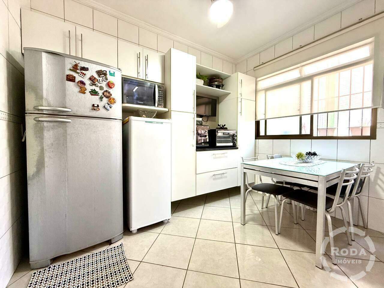 Casa à venda no Embaré: 