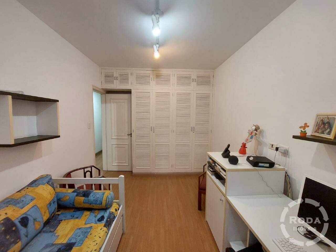 Apartamento à venda no Ponta da Praia: 