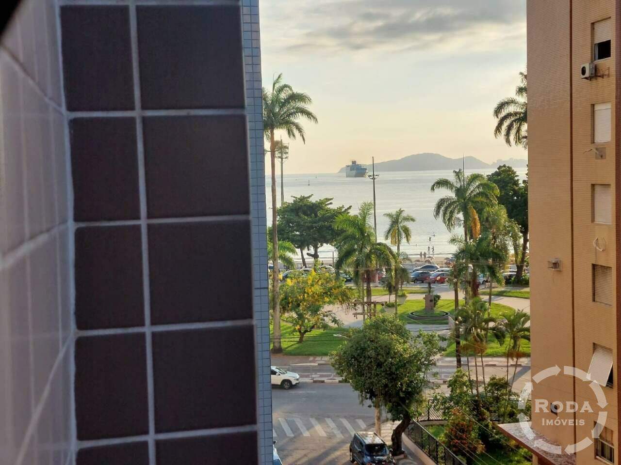 Apartamento à venda no Ponta da Praia: 