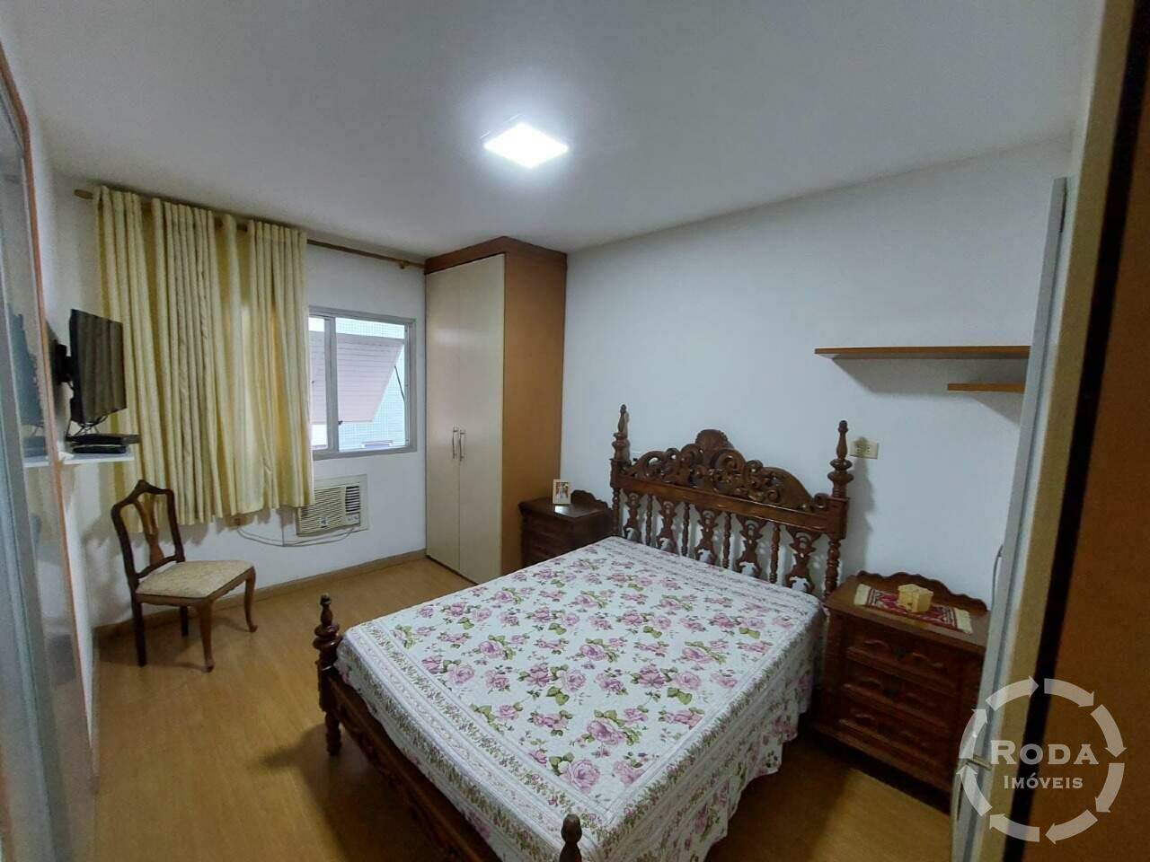 Apartamento à venda no Ponta da Praia: 