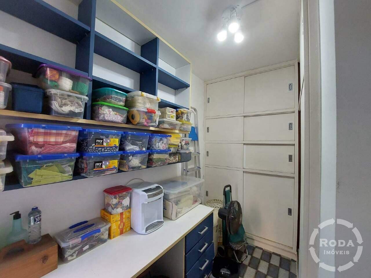 Apartamento à venda no Ponta da Praia: 