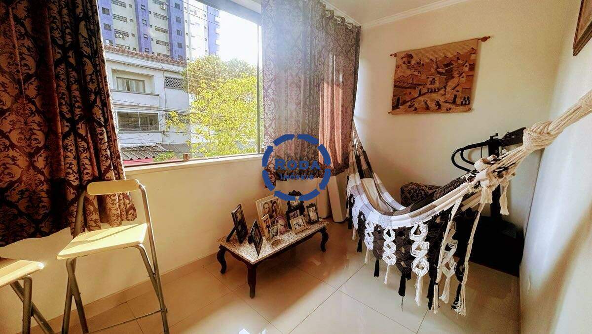 Casa à venda no Embaré: 