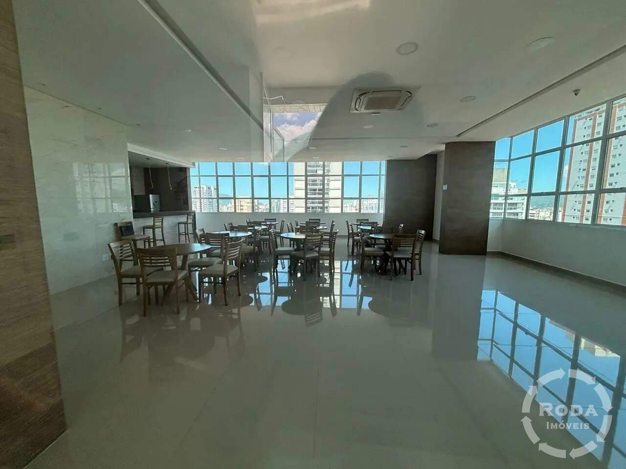 Apartamento à venda no Embaré: 