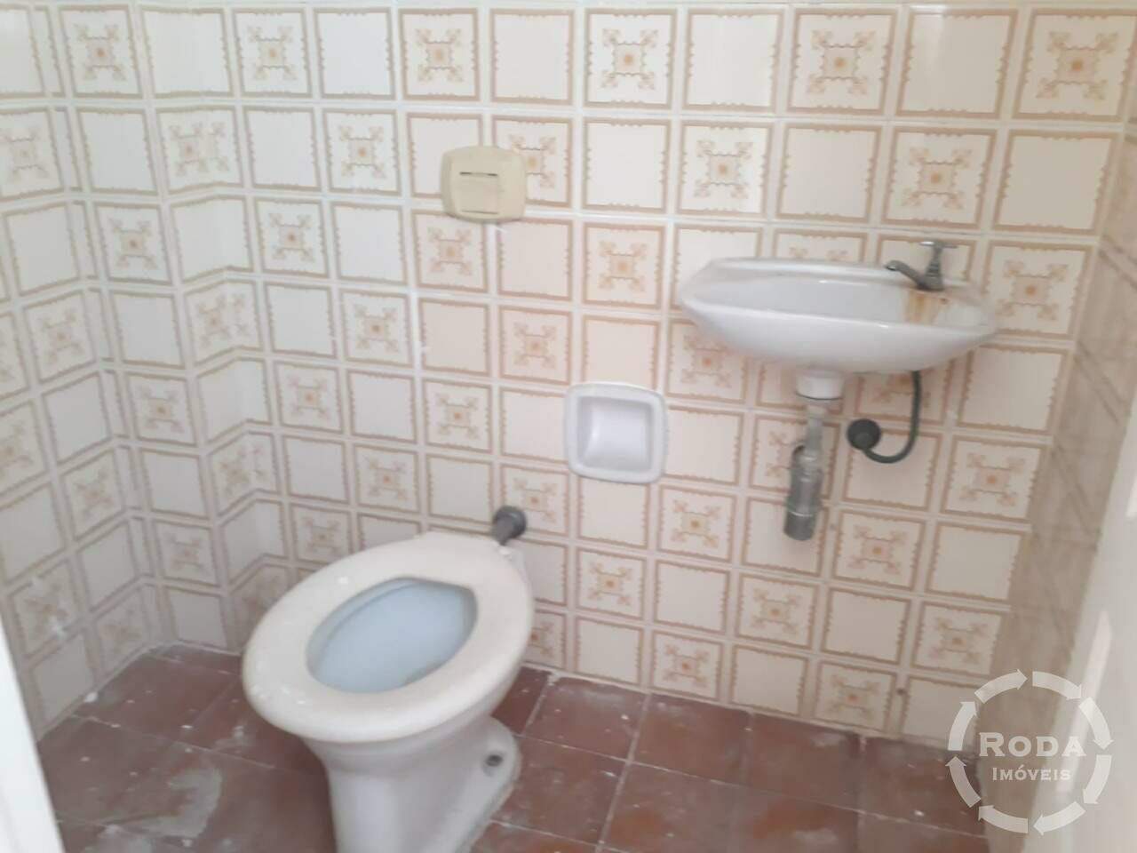 Apartamento à venda no Ponta da Praia: Banheiro Serviço