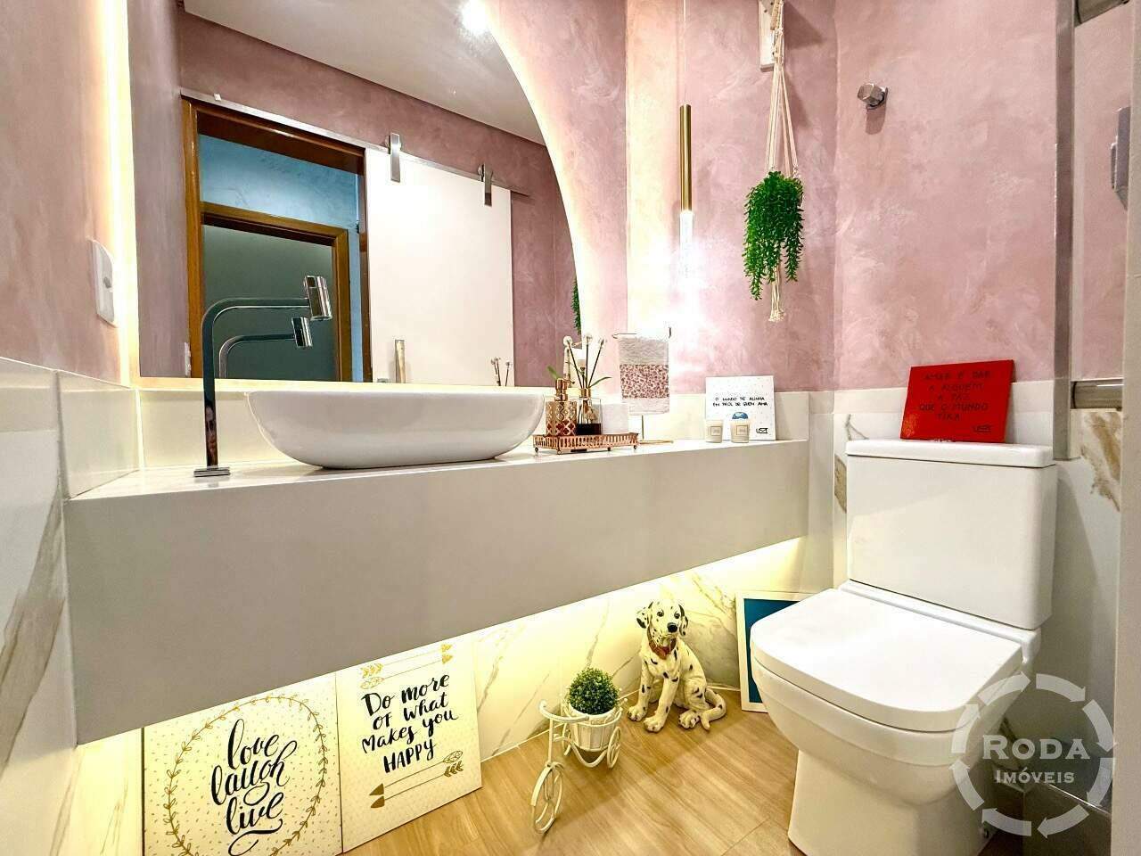 Apartamento à venda no Ponta da Praia: 