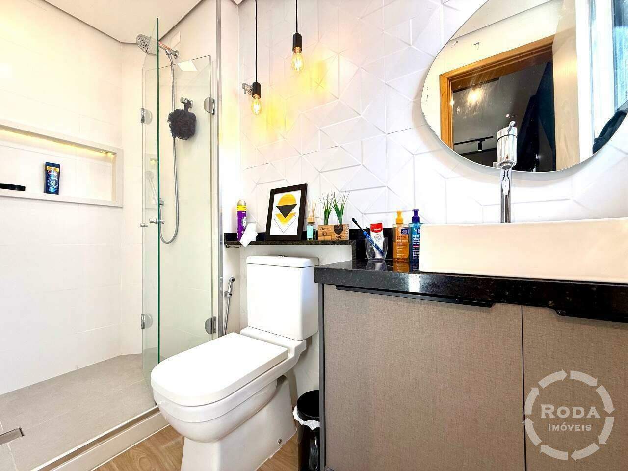Apartamento à venda no Ponta da Praia: 