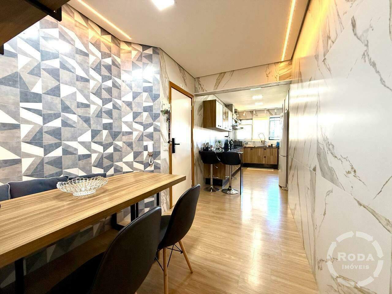 Apartamento à venda no Ponta da Praia: 