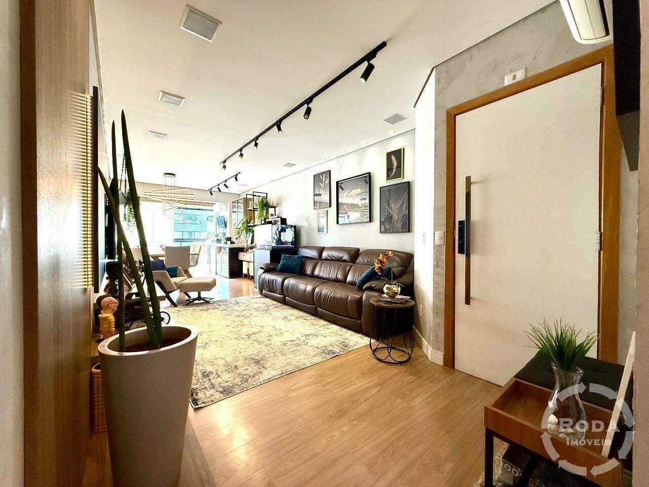 Apartamento à venda no Ponta da Praia: 