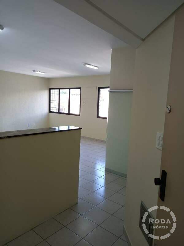 Sala à venda no Vila Mathias: 