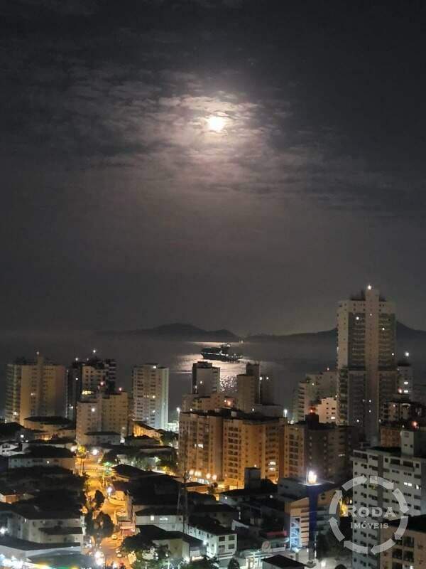 Apartamento à venda no Ponta da Praia: 