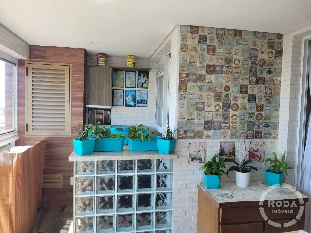 Apartamento à venda no Ponta da Praia: 
