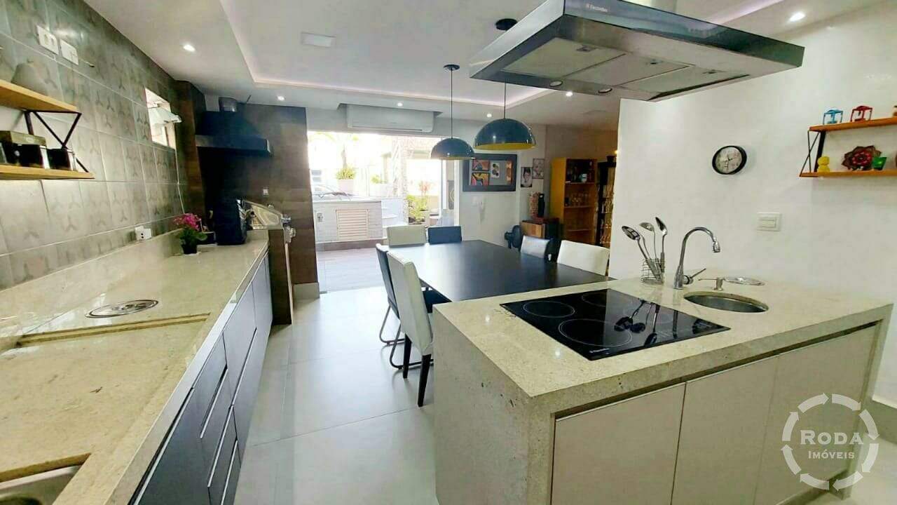 Cobertura Duplex à venda no Ponta da Praia: 