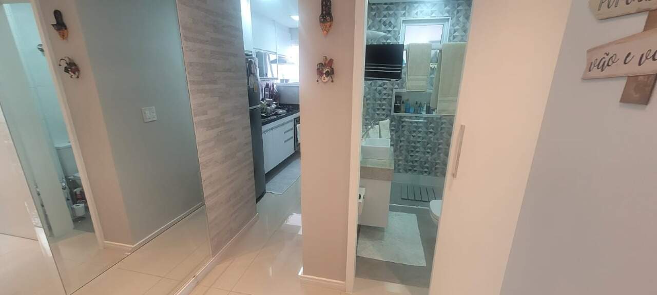 Apartamento à venda no Embaré: 