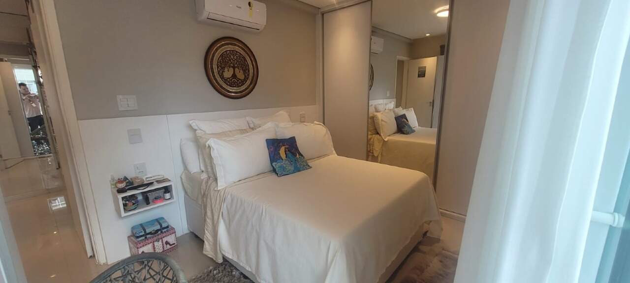 Apartamento à venda no Embaré: 