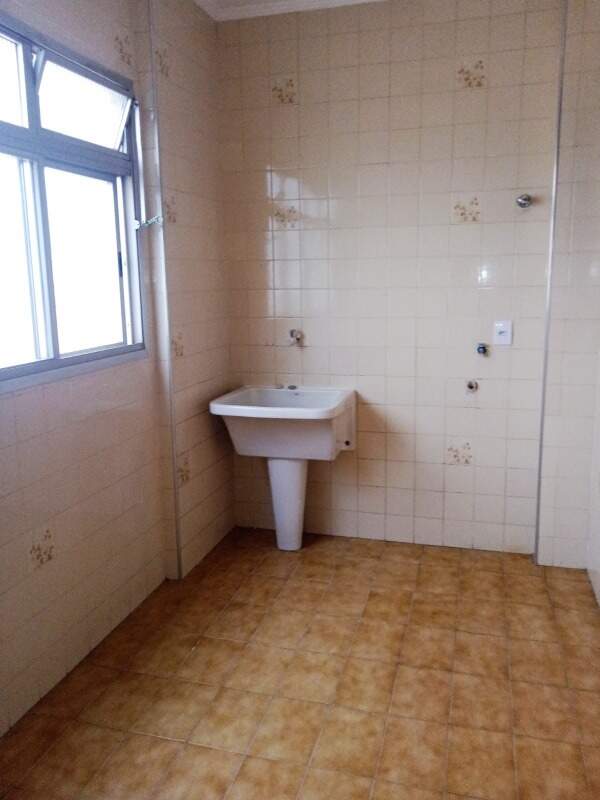 Apartamento para aluguel no Embaré: 