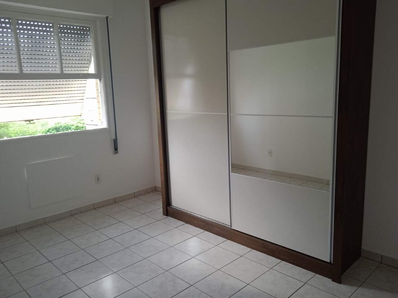 Apartamento para aluguel no Embaré: 