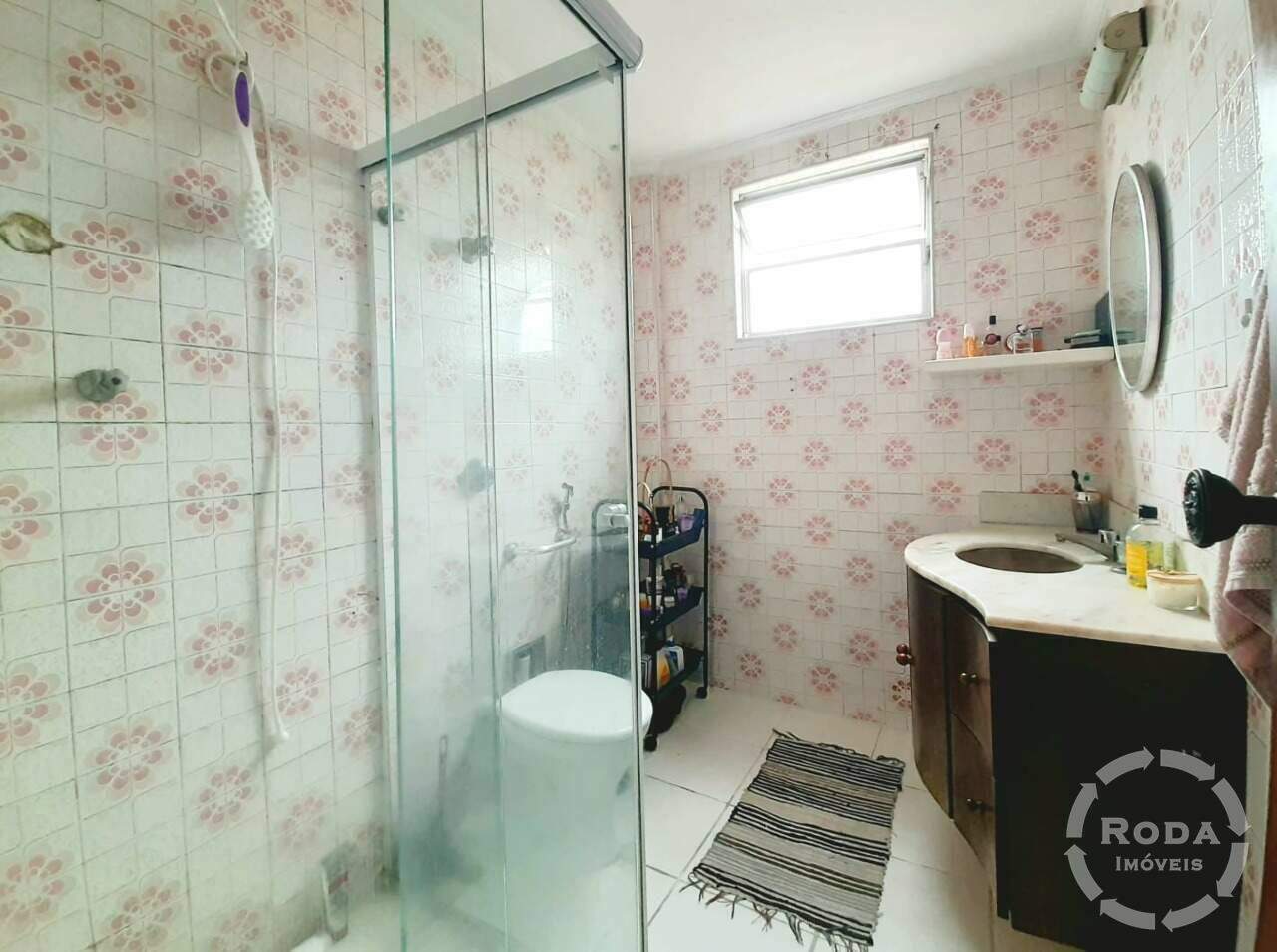 Apartamento à venda no Gonzaga: banheiro suíte