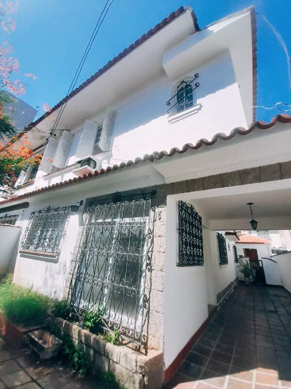 Casa para aluguel no Boqueirão: 