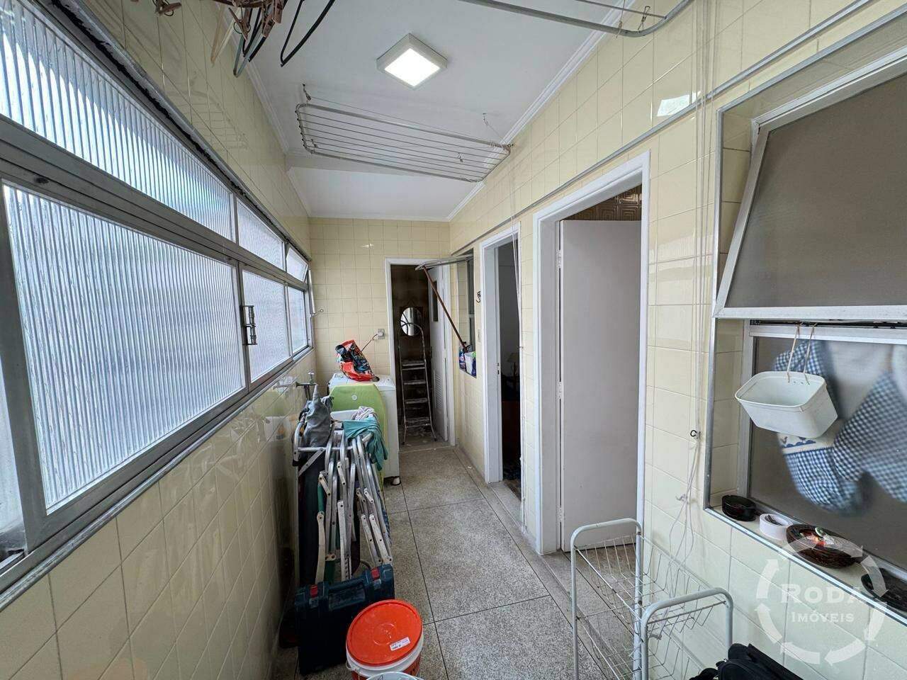 Apartamento à venda no Ponta da Praia: 