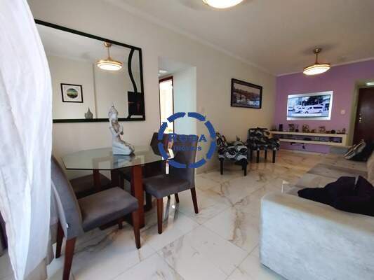 Apartamento à venda no Embaré: