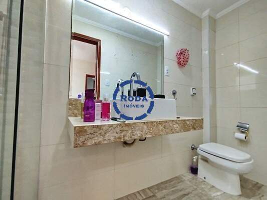 Apartamento à venda no Embaré: