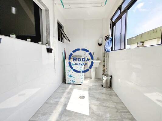Apartamento à venda no Embaré: