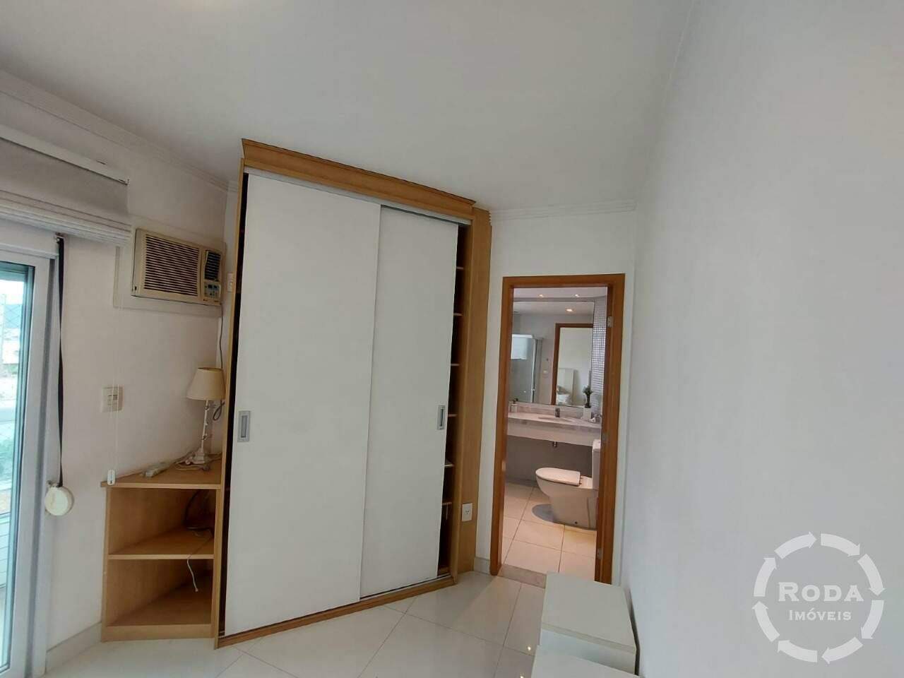 Apartamento à venda no Ponta da Praia: 