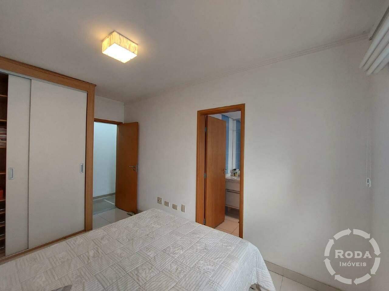 Apartamento à venda no Ponta da Praia: 