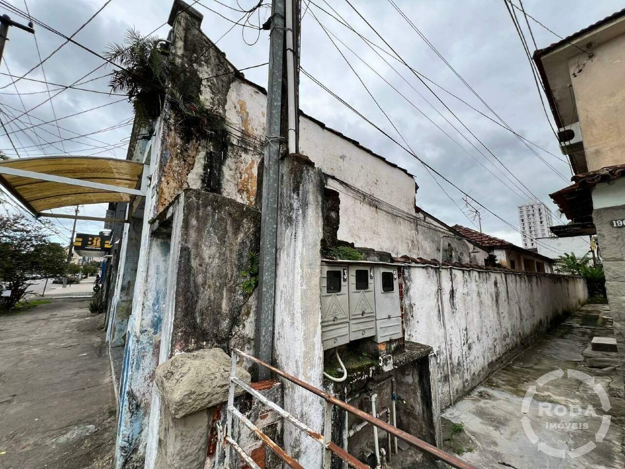 Terreno à venda no Macuco: 