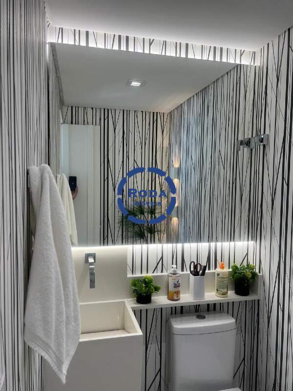 Apartamento à venda no Ponta da Praia: