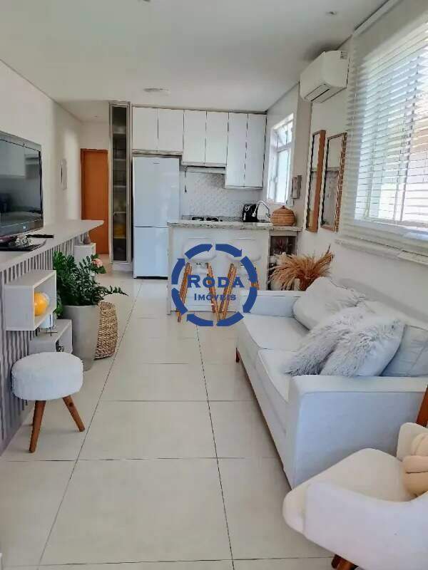 Casa à venda no Embaré: 