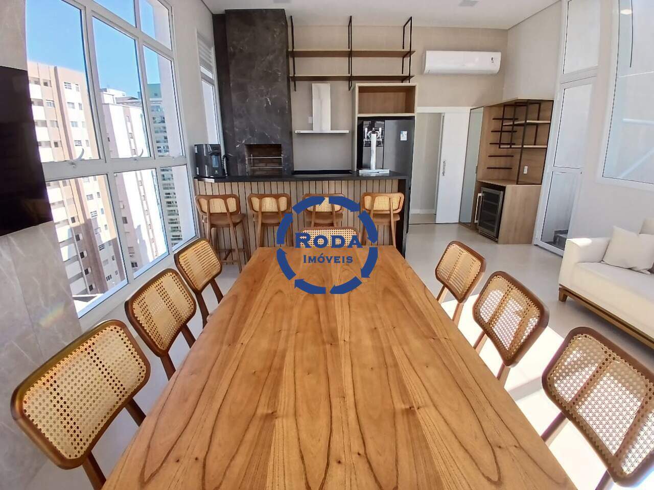 Cobertura Duplex à venda no Embaré: