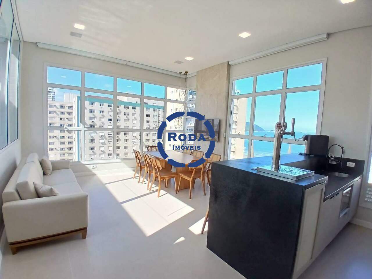 Cobertura Duplex à venda no Embaré: