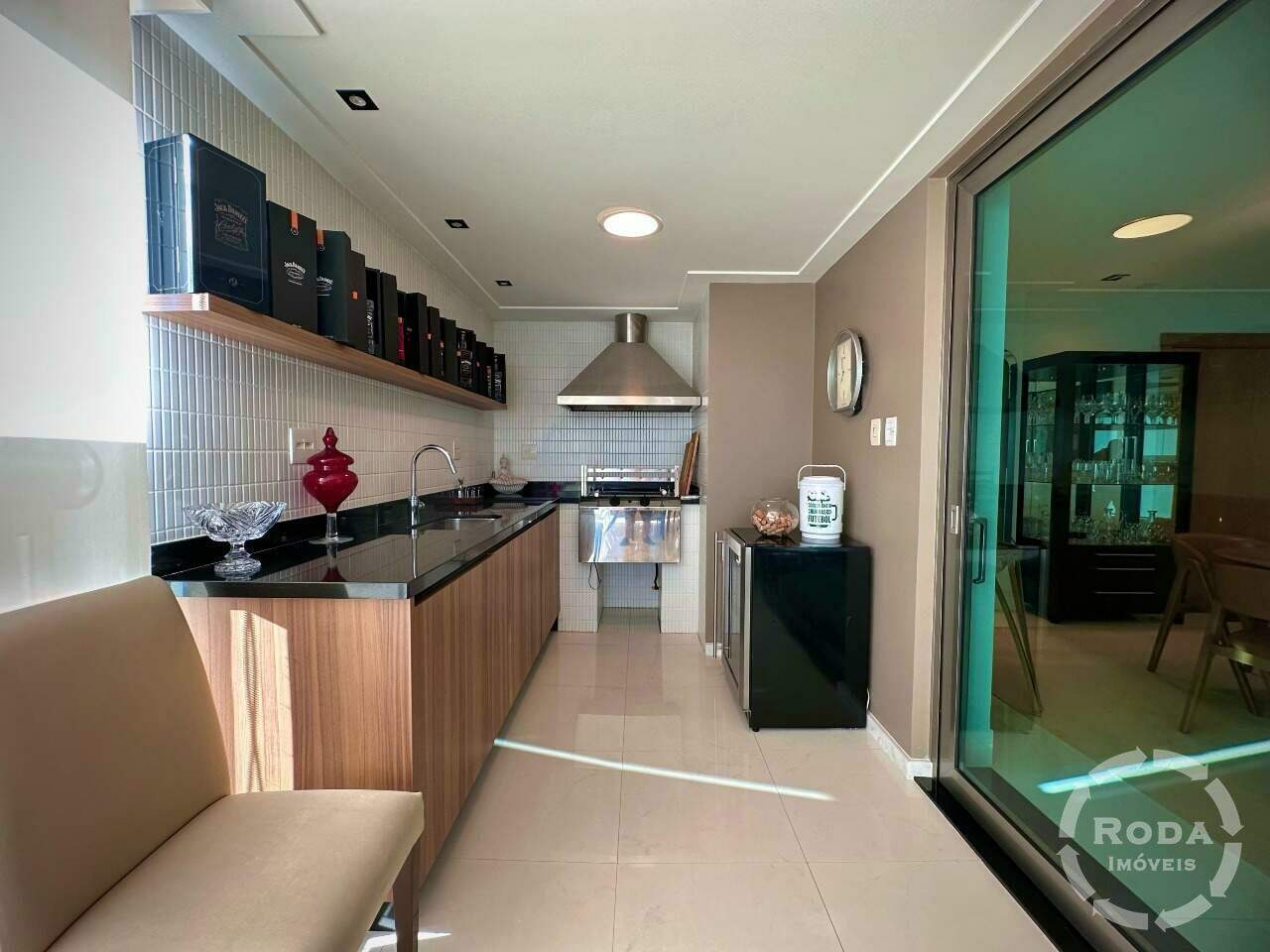 Apartamento à venda no Ponta da Praia: 