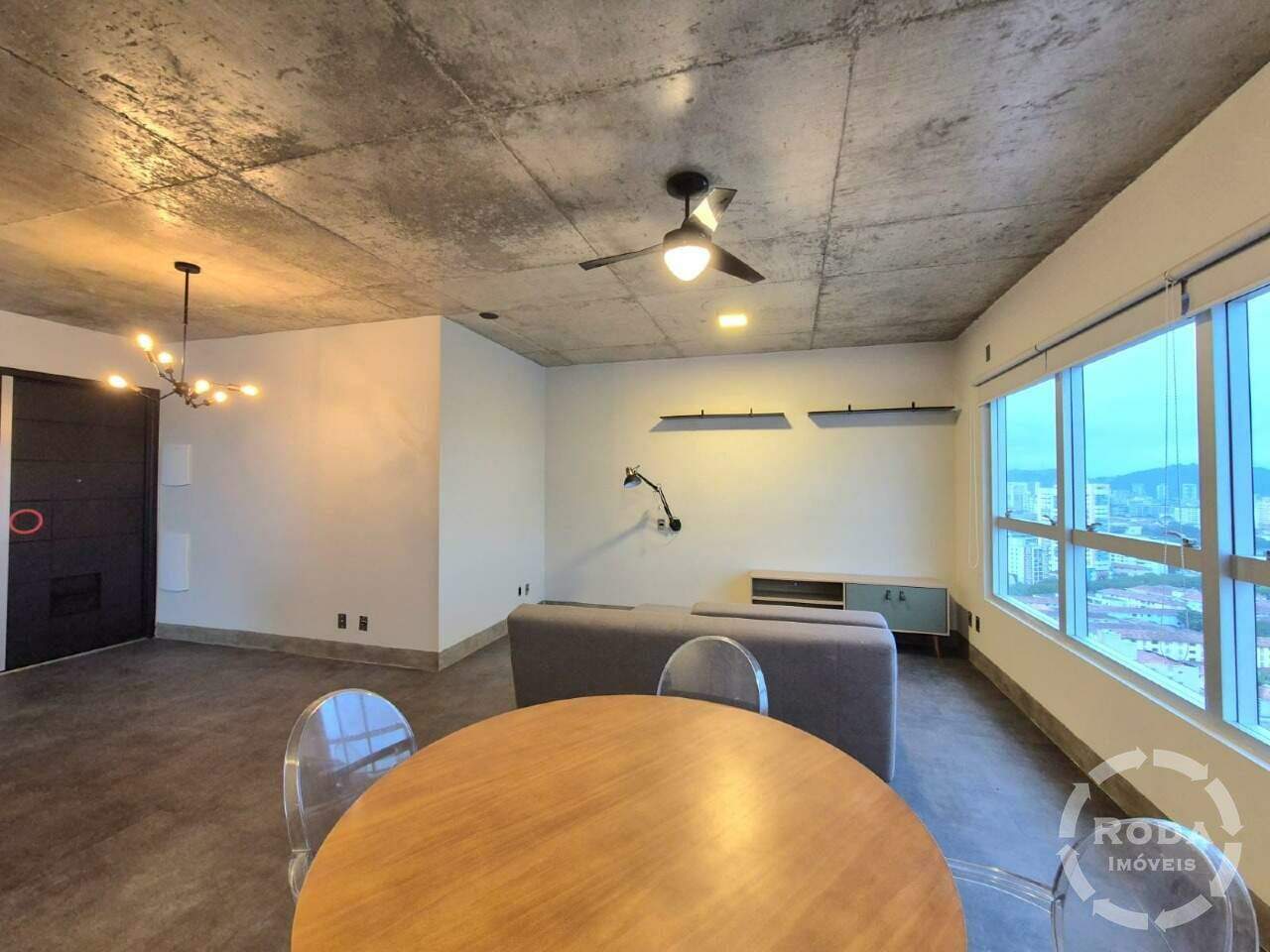 Apartamento à venda no Embaré: 