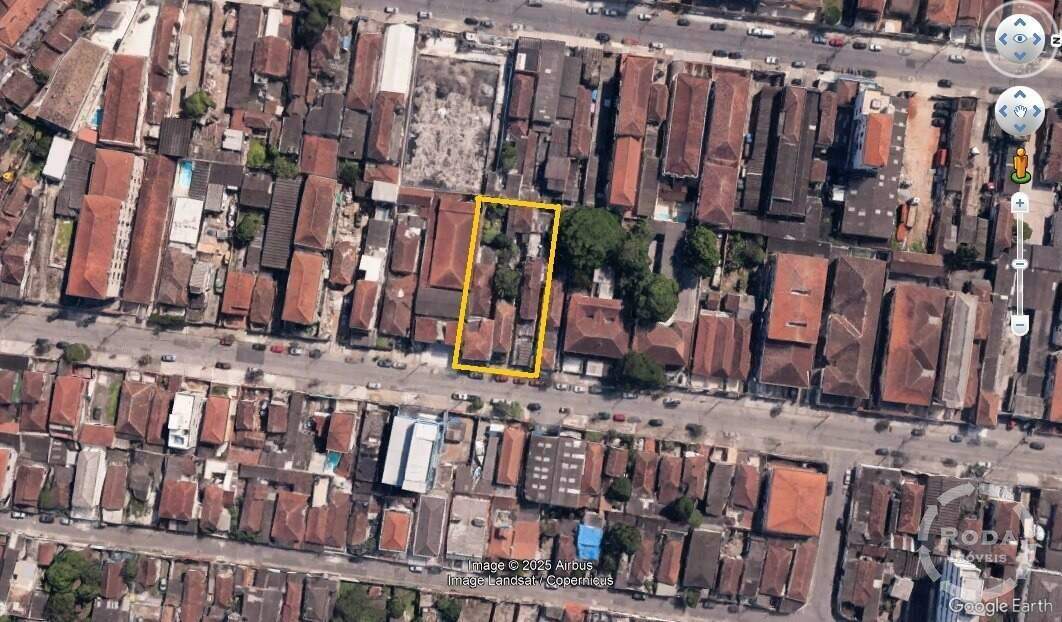 Terreno à venda no Macuco: 