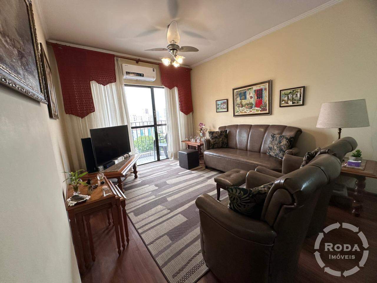 Apartamento à venda no Embaré: 