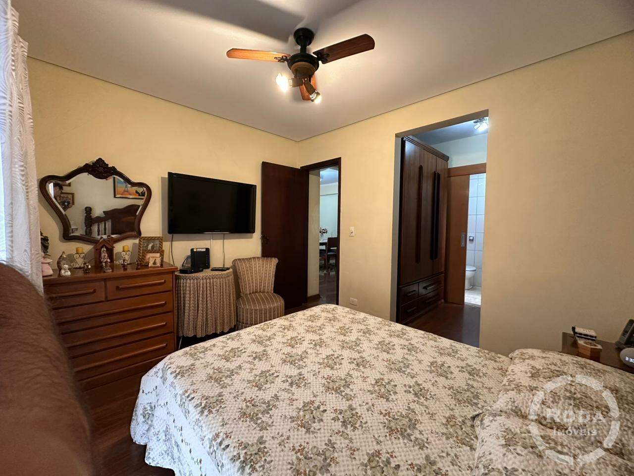 Apartamento à venda no Embaré: 
