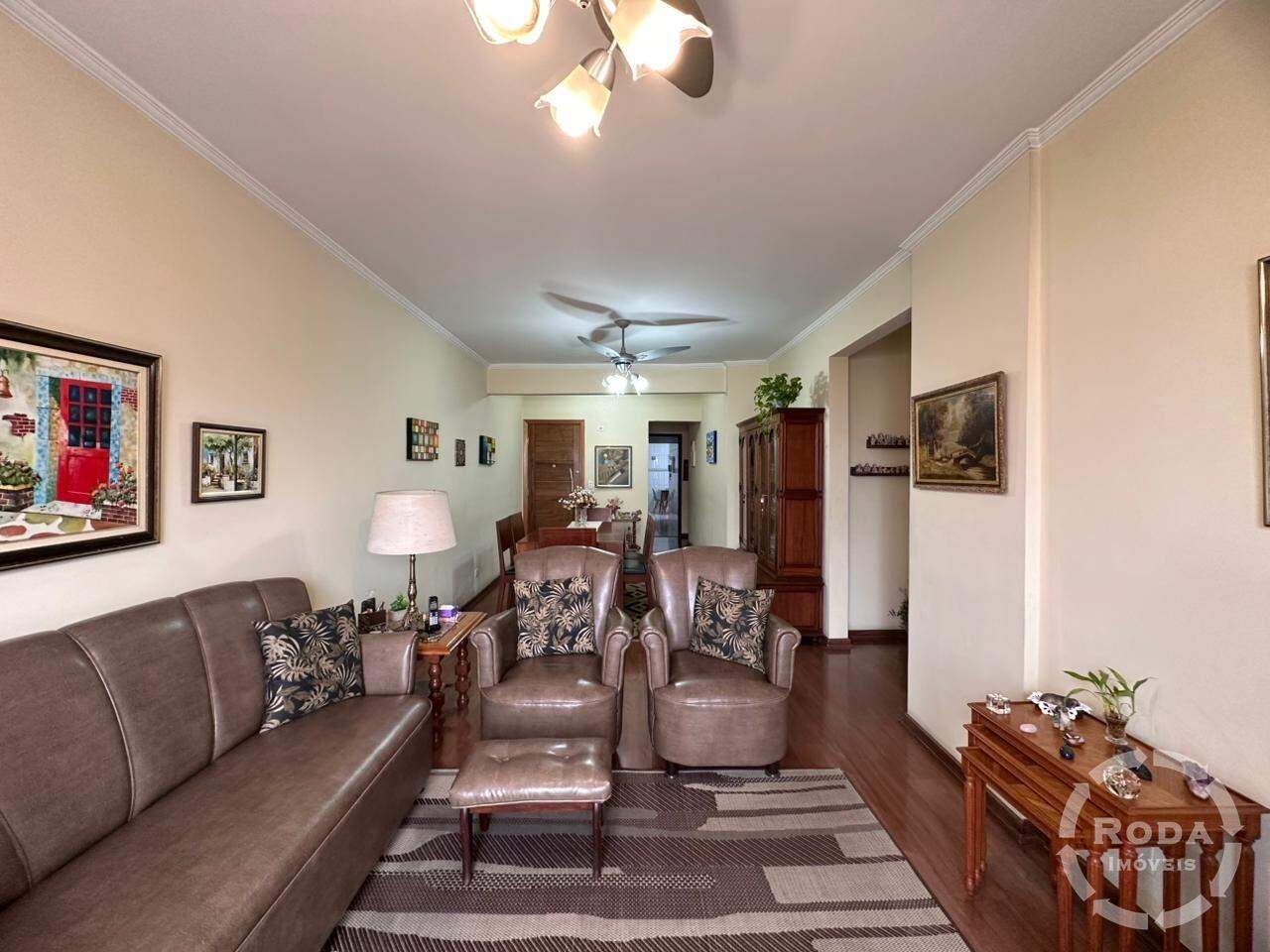 Apartamento à venda no Embaré: 