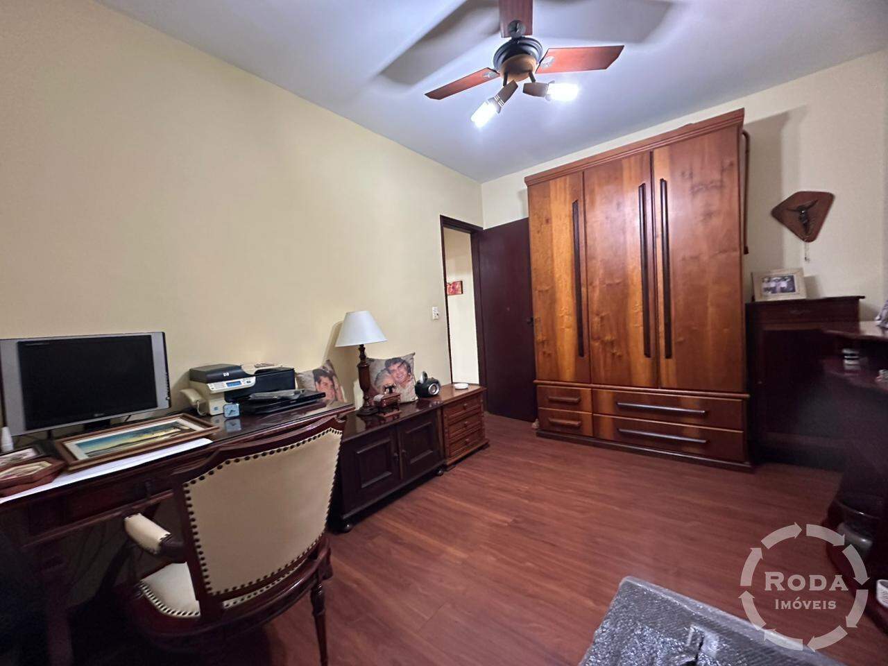 Apartamento à venda no Embaré: 