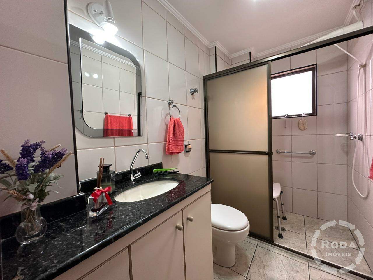 Apartamento à venda no Embaré: 