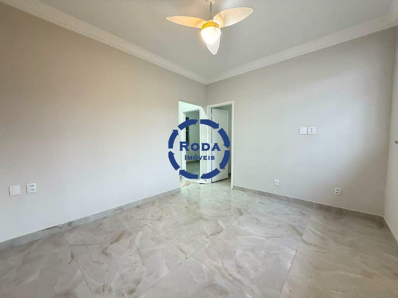 Apartamento à venda no Embaré: 