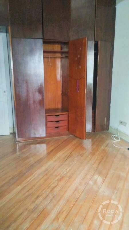 Casa para aluguel no Embaré: 