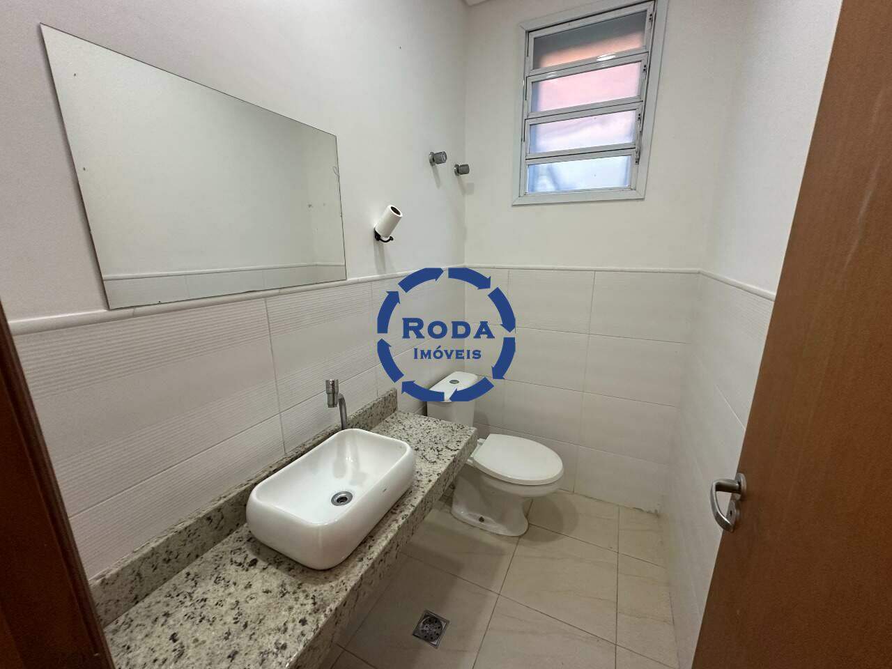 Casa à venda no Ponta da Praia: 