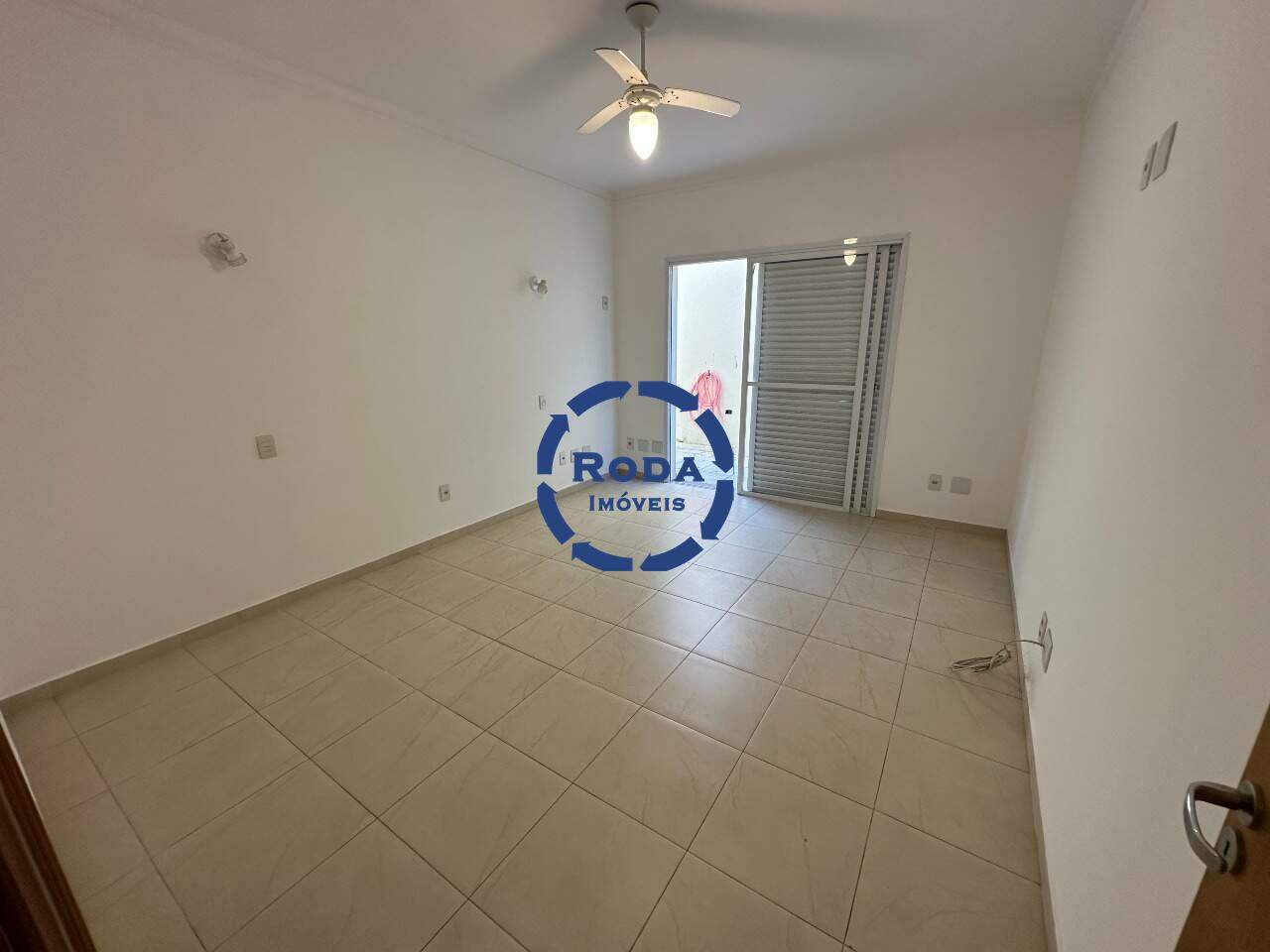 Casa à venda no Ponta da Praia: 