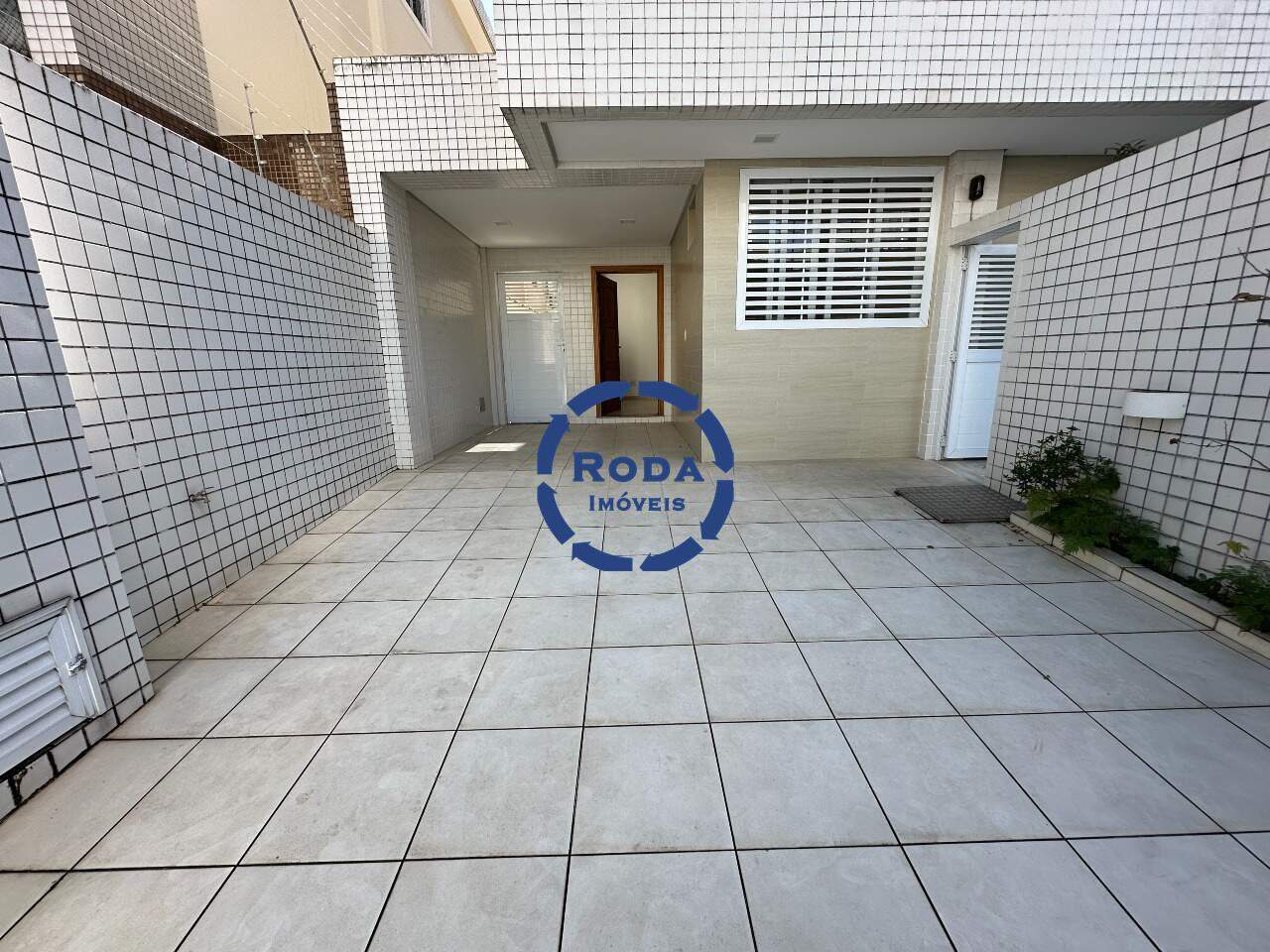 Casa à venda no Ponta da Praia: 